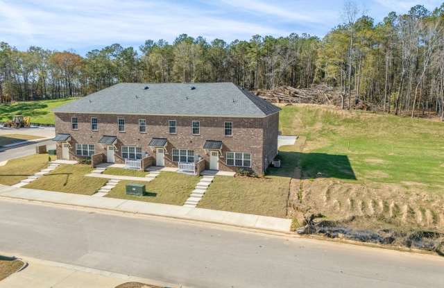 Available Now! - 2098 Downs Way, Auburn, AL 36832