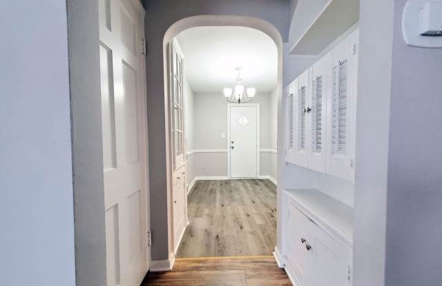 3 Bed - 2 Full Bath Cape Cod for Rent in Warrensville Heights | Phenomenal! Gallery 4