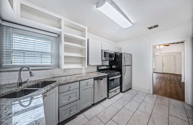 2802 Dancy Street Gallery 2