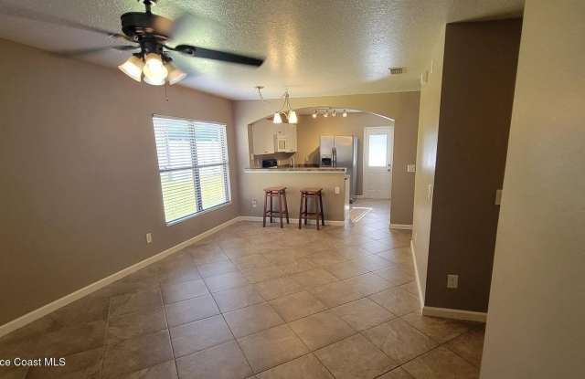 850 Luminary Circle Gallery 3