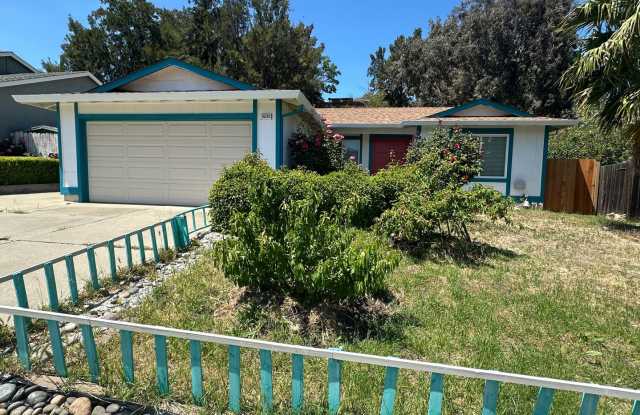 Lovely 3 Bed, 2 Bath in Pittsburg photos photos