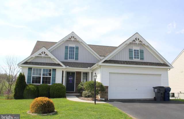 114 CREEKVIEW Drive photos photos