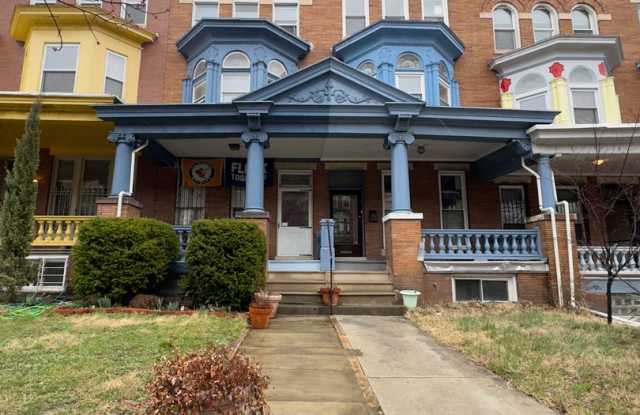 Charming Apartment Units in Charles Village, Baltimore, MD! photos photos