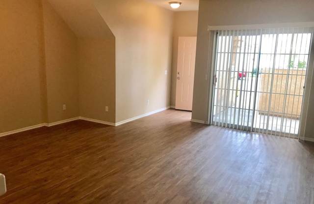 2014 Blackberry Cir. Gallery 4