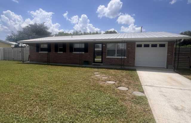 2407 Lakeview Drive photos photos