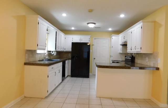 3 Bedroom 2 Bathroom House Gallery 3