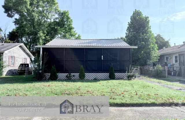 Modern 2-Bedroom Home with Screened Porch  Fenced Yard – Kingsport, TN photos photos