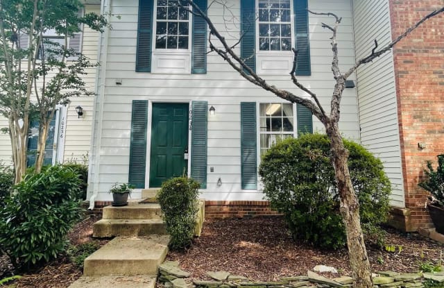 10234 QUIET POND TERRACE - 10234 Quiet Pond Terrace, Burke Centre, VA 22015