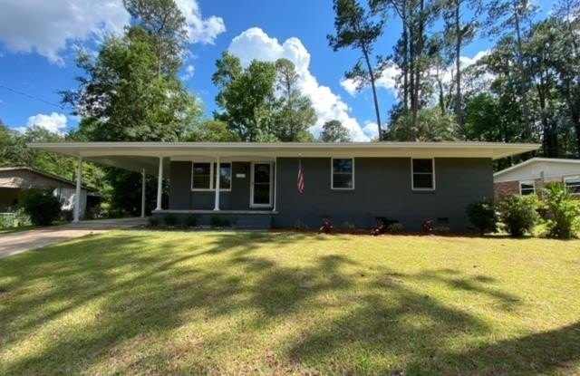 899 Tamarack Avenue photos photos
