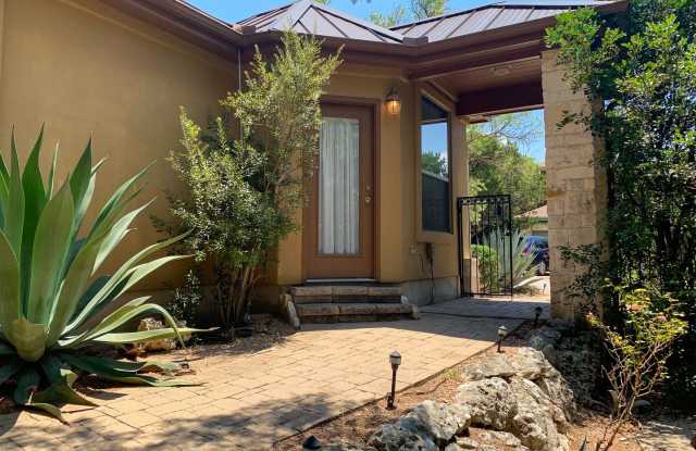 Gorgeous, private retreat tucked away in the desirable Toro Creek community! Gallery 3