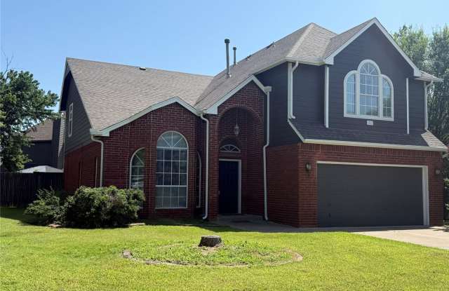 $2,550.00 A MONTH IMMEDIATE OCCUPANCY AVAILABLE. photos photos $2,550.00 A MONTH IMMEDIATE OCCUPANCY AVAILABLE. photos photos