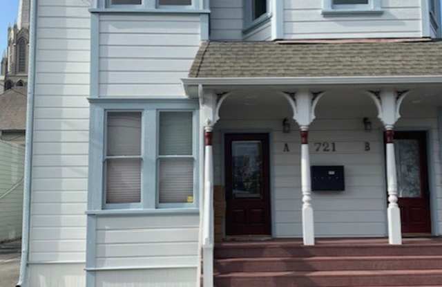 721 7th St - 721 7th Street, Eureka, CA 95501