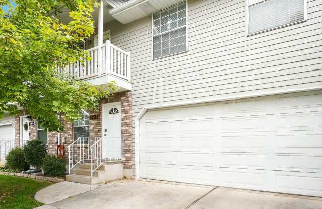 1727 N 950 W Gallery 1