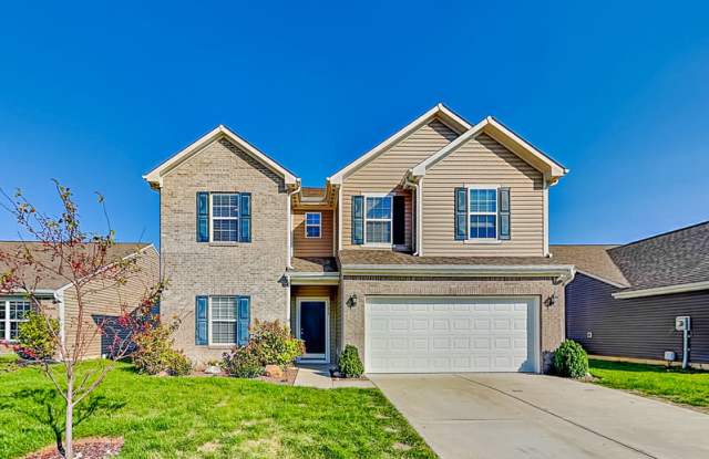 2659 Pumpkin Patch Ln - 2659 Pumpkin Patch Lane, Cumberland, IN 46140