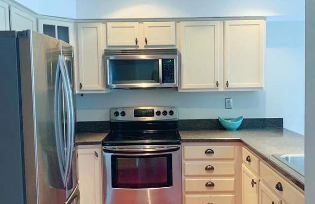 3439 Forsythia Place Gallery 2