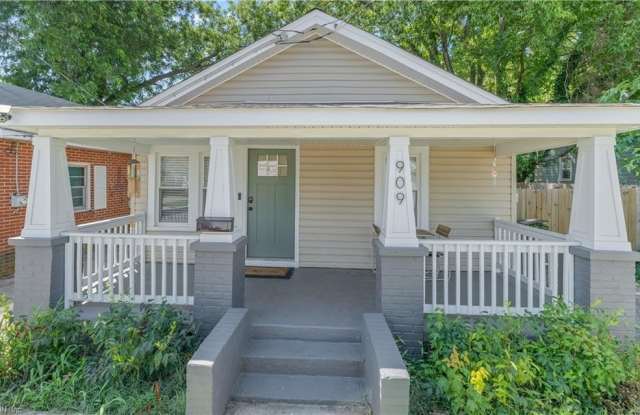 909 Florida Street - 909 Florida Street, Hampton, VA 23669