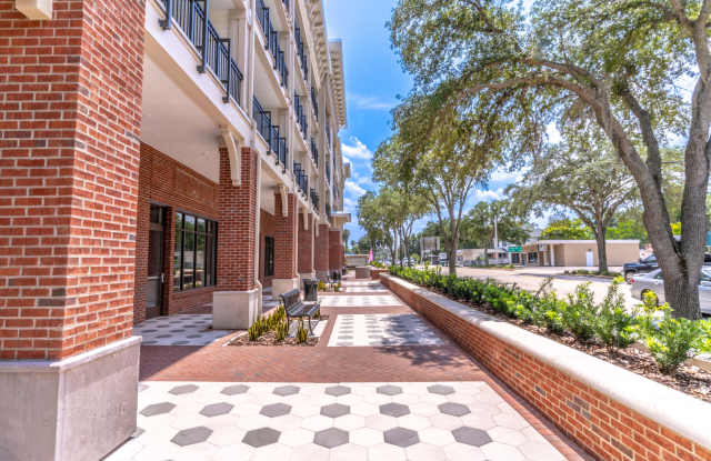 DeLand Commons Apartment Homes Gallery 4