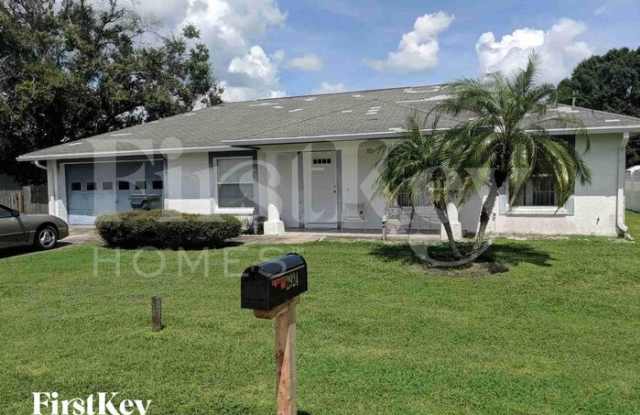 2924 Woodcrest Lane photos photos