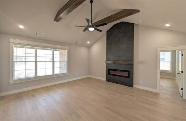 6802 Basswood Avenue Gallery 3