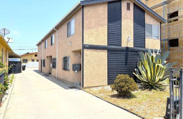1343 West 36th Street photos photos