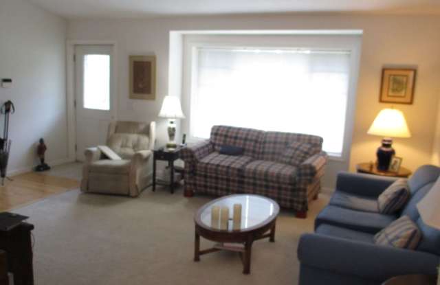 12323 38th Ave Ct NW Gallery 3