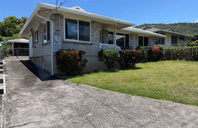 Renovated 2 Bedroom, 2 Bathroom with Carport photos photos