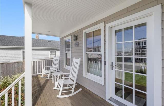 44 Tuckerman Avenue Gallery 2