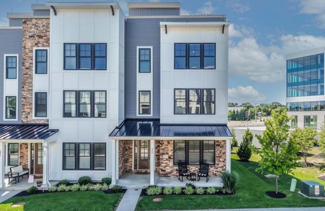 300 SQUIRE Drive photos photos