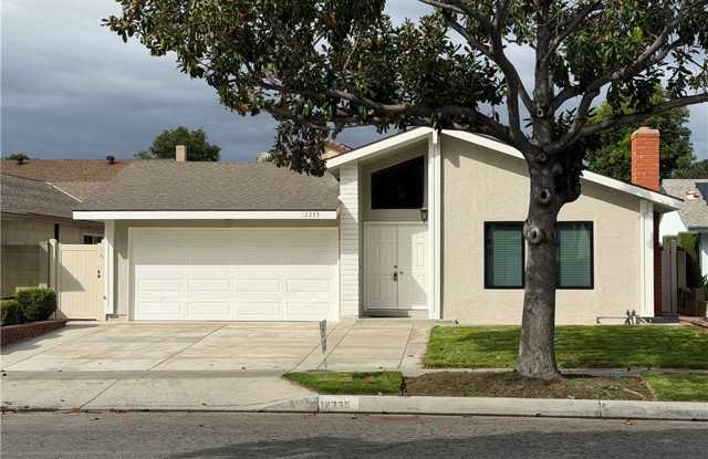 12335 Felson Place Gallery 1