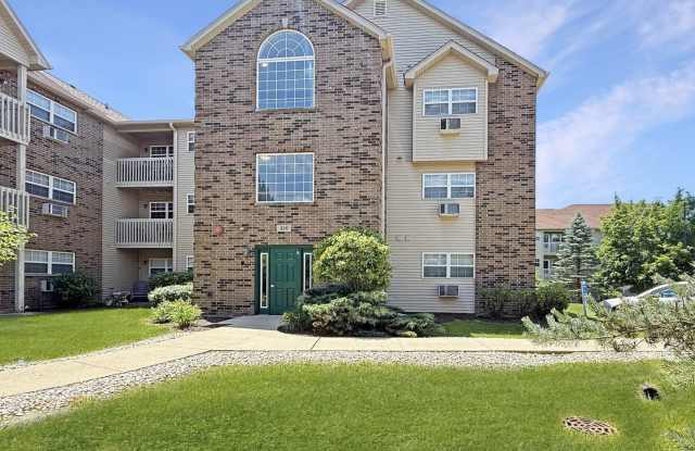 310 Cunat Boulevard photos photos