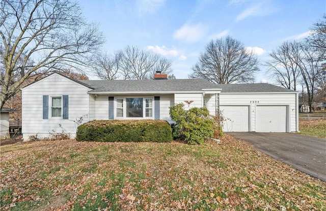 Charming 4-bedroom, 1.5-bath home available now photos photos