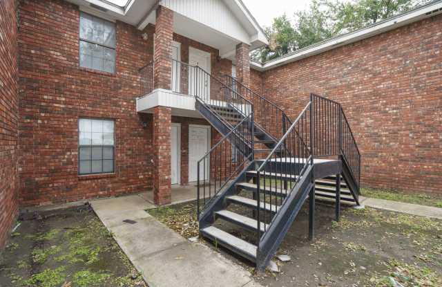 1918 Angus Street -3 Gallery 2