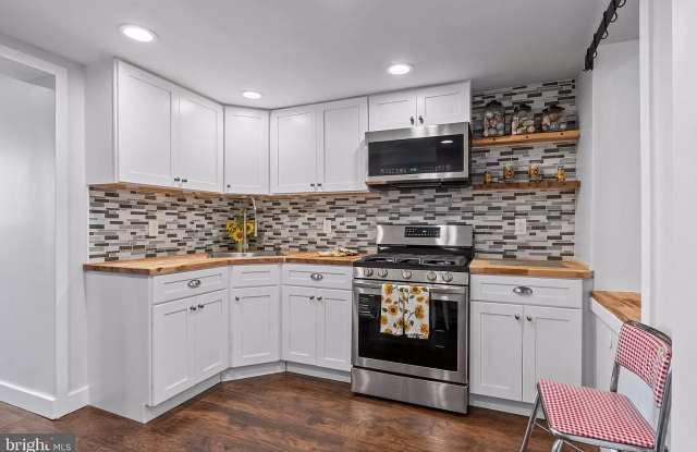 2846 Almond St photos photos 2846 Almond St photos photos