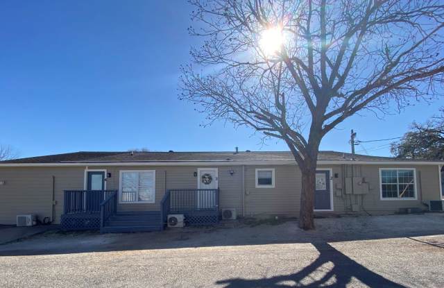 TALLEY ADDITION - 1520 D Street, Floresville, TX 78114