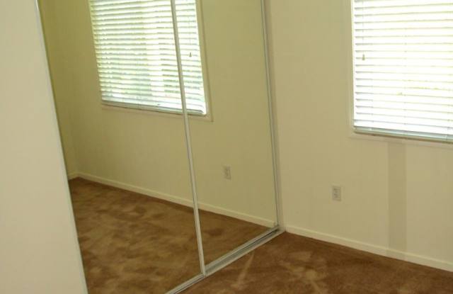 4921 Diane Pl. Gallery 2