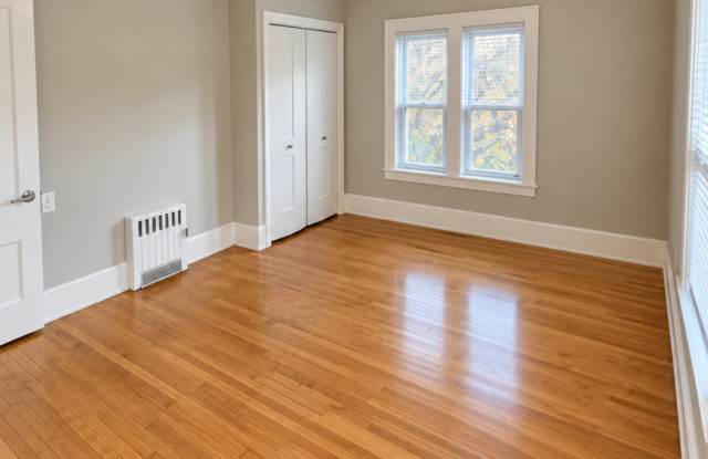 24 Washington Ave. Gallery 4