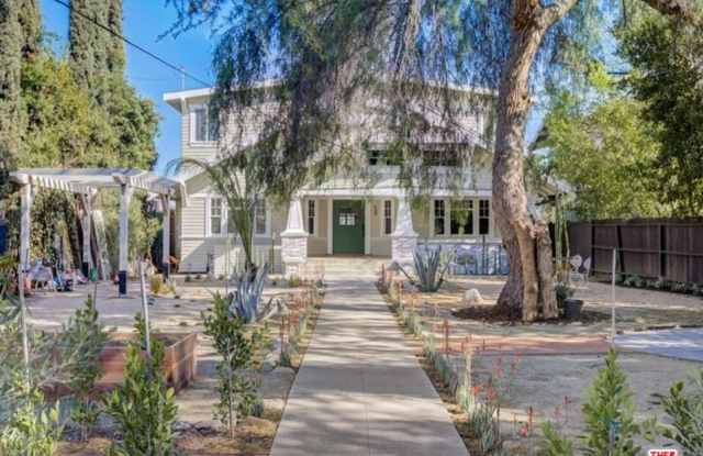400 N Avenue 66 Gallery 2