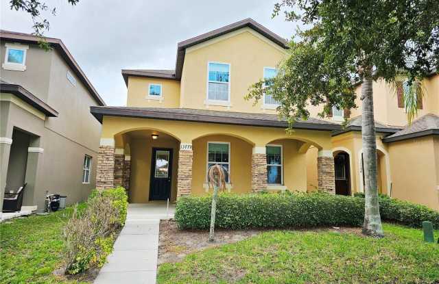 13778 SUMMERPORT TRAIL Loop Gallery 1
