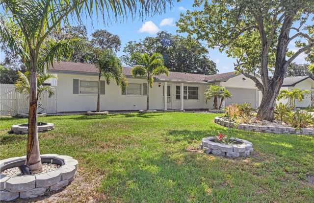 1565 S EVERGREEN Avenue Gallery 3