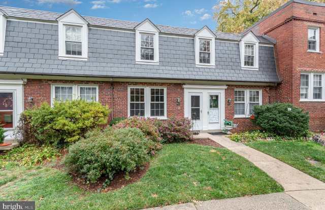 2600 16TH Street S unit: 736 photos photos