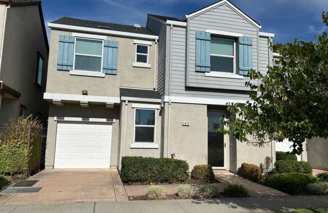 Upgraded 3 Bed, 2 Bath Home in North Sacramento Area. photos photos