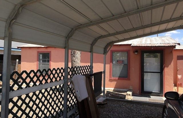 501 North Willow Street - 501 North Willow Street, Pecos, TX 79772