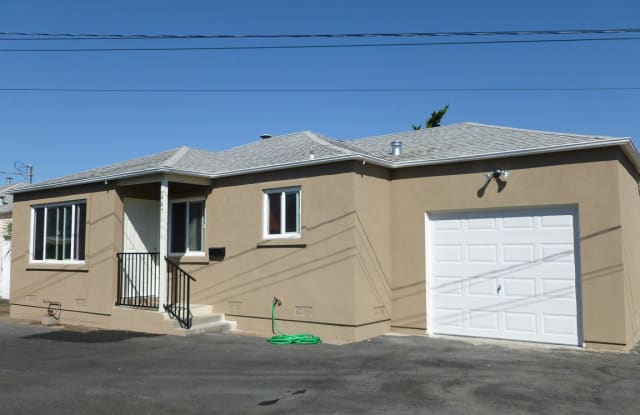 447 Central Ct - 447 Central Court, San Leandro, CA 94578