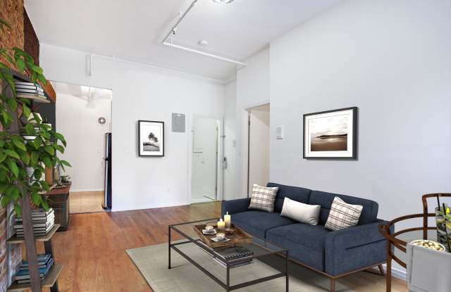 592 Ninth Avenue Gallery 2