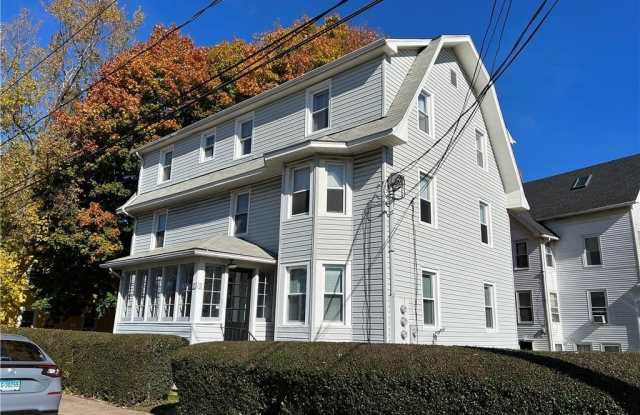 2 Lincoln Avenue - 2 Lincoln Avenue, Branford Center, CT 06405