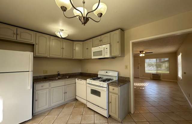 Greenhaven Apartments ~ In the Heart of Sacramento’s Pocket Neighborhood! photos photos