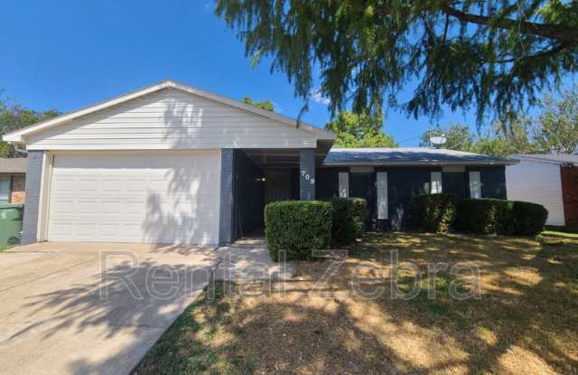 709 Levelland Drive - 709 Levelland Drive, Arlington, TX 76017