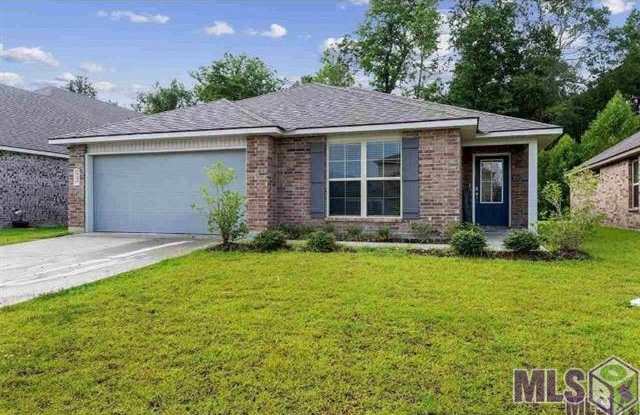 8248 Fairlane Drive - 8248 - 8248 Fairlane Drive, Livingston County, LA 70726