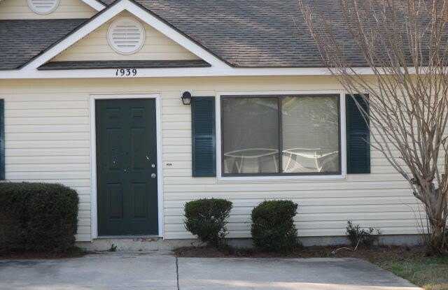 1939 Countrywood Avenue photos photos