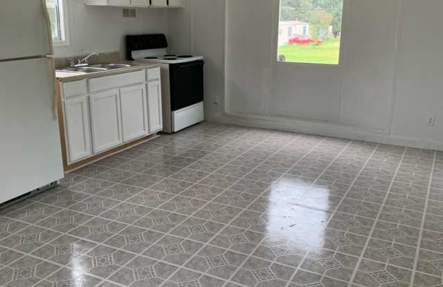 New Home Available! Rent this 2 Bedroom Mobile Home in Aiken! Gallery 4